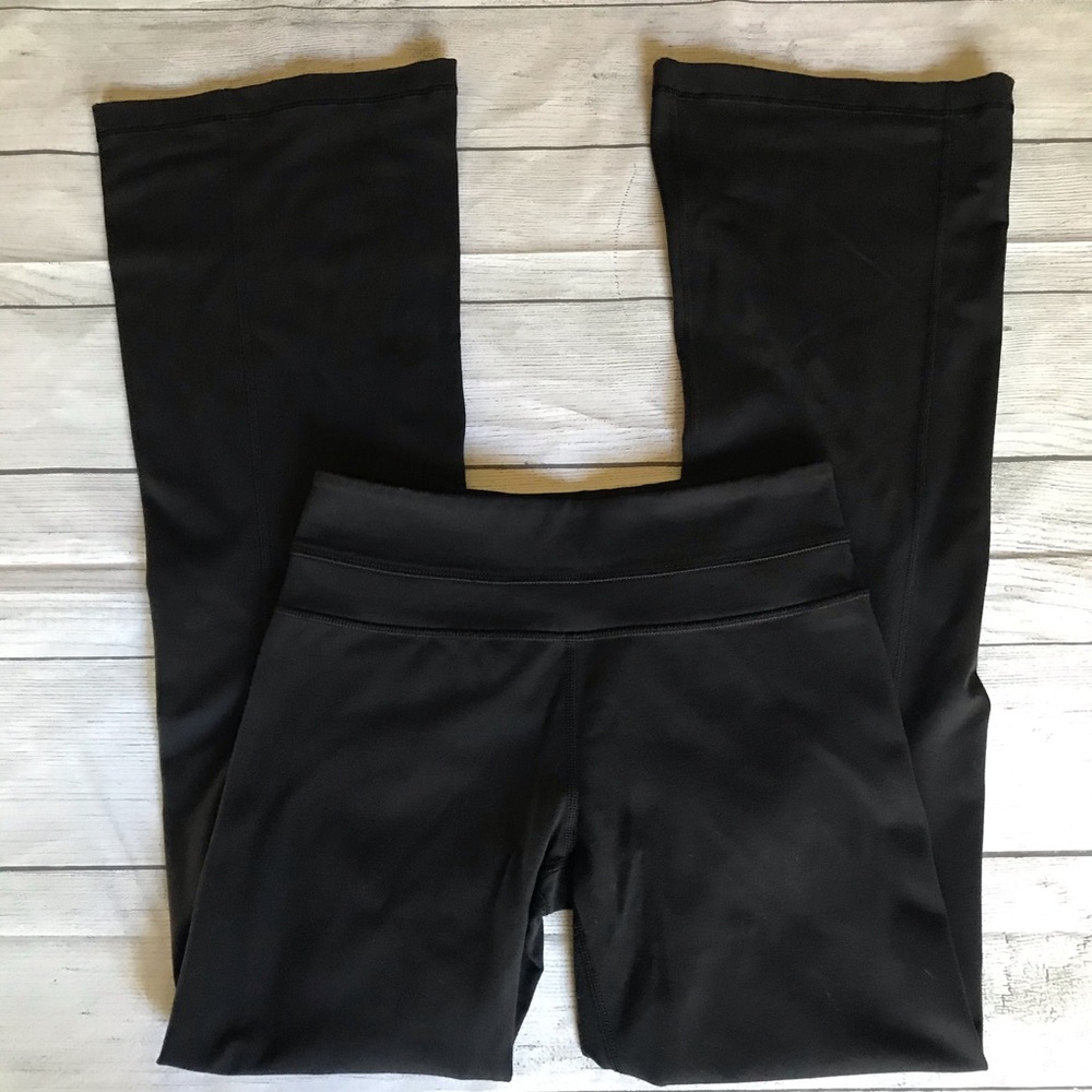 Lululemon Black Reversible Groove Pants Size 4